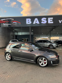 Volkswagen Golf GTi 2.0