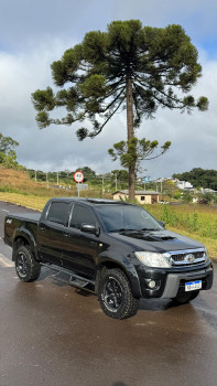 Toyota Hilux Srv