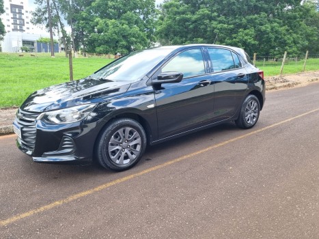Chevrolet Onix 1.0 completo