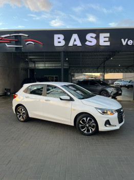 Chevrolet Onix PREMIER 2