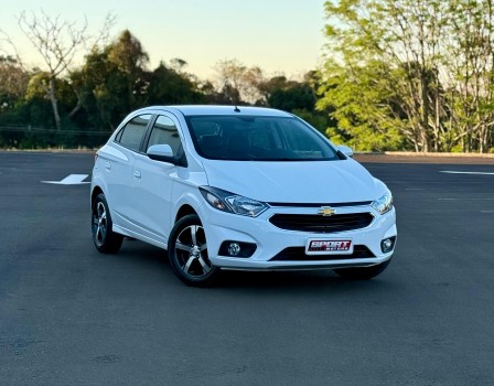 Chevrolet Onix Chevrolet Onix 1.4 LTZ (Flex) ano 2019