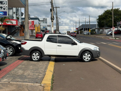 Fiat Strada Working Cd 1.4 Flex 2014 Completa