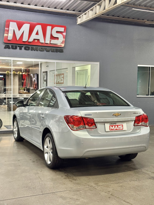 Chevrolet Cruze LT 1.8 16V Flexpower 4P Mec - foto 3