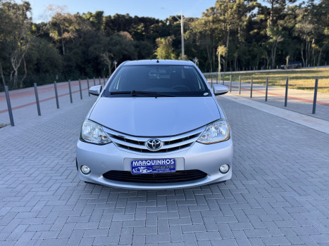 Toyota Etios XLS 1.5 2014