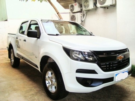 Chevrolet S10 S10 LS 2.8 TDi 4X4  DIESEL CABINA DUPLA MECÂNICA