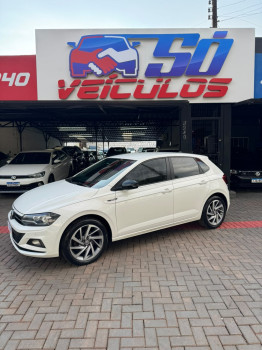 Volkswagen Polo HIGHLINE 1.0 TSI
