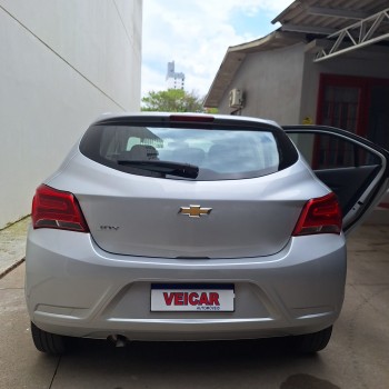 Chevrolet Onix Joy 1.0