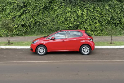 Peugeot 208 1.6 CAMBIO AUTOMATICO