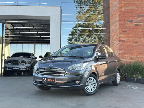 Ford  ka 1.5 sedan se plus 12v flex 4p mec.