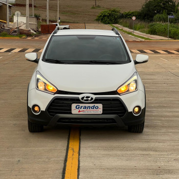 Hyundai HB20 X Premium 1.6 Automático