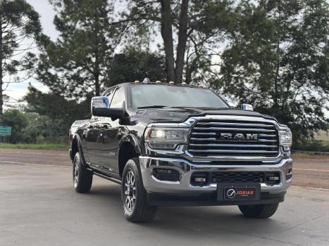 RAM  3500 longhorn 6.7d