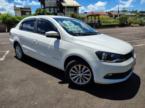 Volkswagen Voyage CONFORTLINE 1.0 COMPLETO