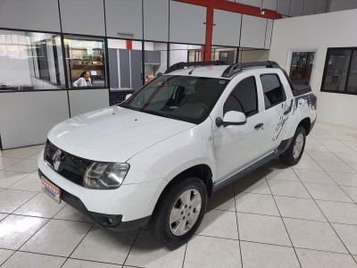 Duster OROCH Expression 1.6 Flex 16V Mec