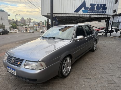 Volkswagen Santana 2000