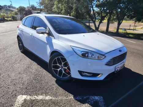 Ford Focus TITANIUM 2.0 HATCH AUT.