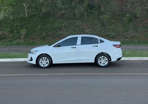 Chevrolet Onix SEDAN PLUS 1.0 CAMBIO AUTOMATICO