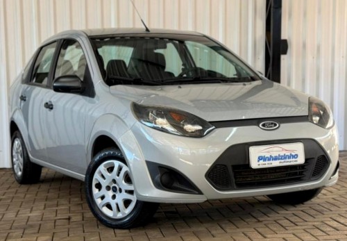 Ford Fiesta SEDAN 1.6