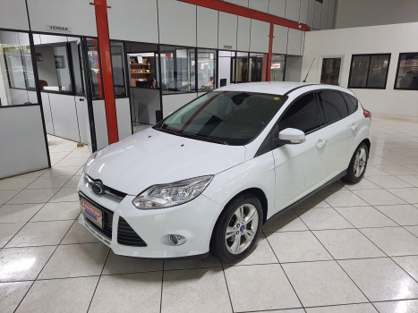 Ford Focus 1.6 S Flex 16V 5p