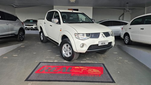 Mitshubishi L200 Triton 3.2 Hpe Automática