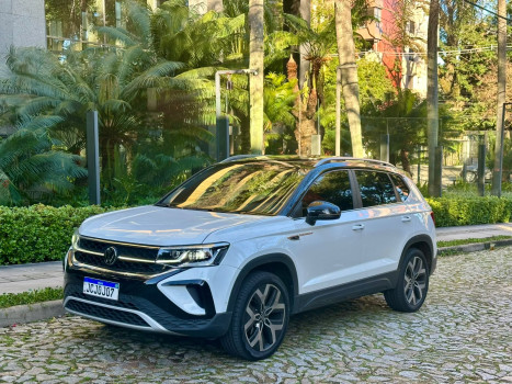 Volkswagen Taos Volkswagen Taos Highline 1.4 250 TSI 2023