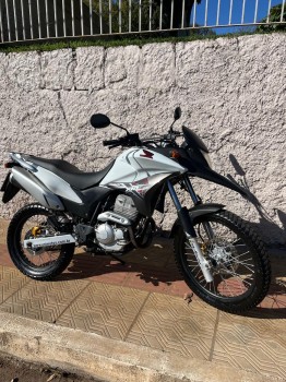Honda Xre 300