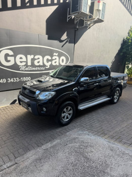 Toyota Hilux /  CD4X4 SRV