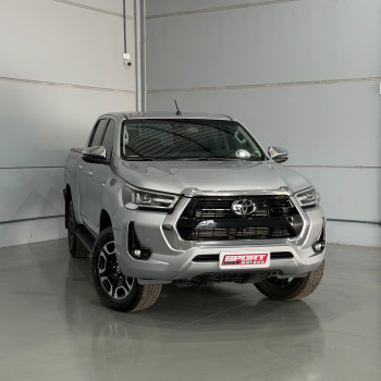 Toyota Hilux SRX 2.8 4x4 (Aut)(Diesel)