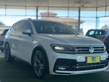Volkswagen Tiguan R_line TSI 2.0