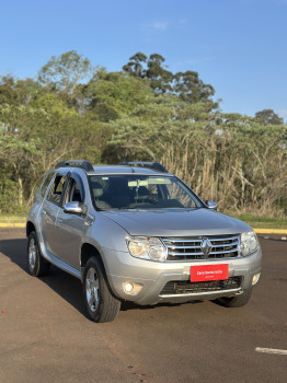 Renault Duster DYNAMIQUE 1.6 MANUAL