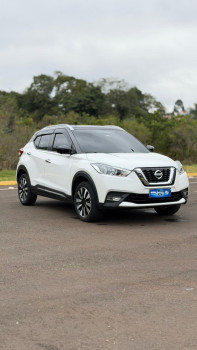 Nissan kicks SL CVT 1.6 FLEX