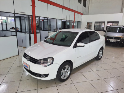 Volkswagen Polo Sed. COMFORT. 1.6 Mi Tot. Flex 8v