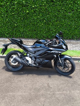 Yamaha YZF R3 ABS