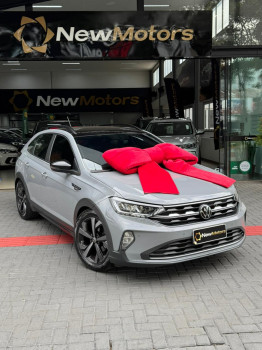 Volkswagen Nivus Highline 1.0 200 TSI Flex Aut.