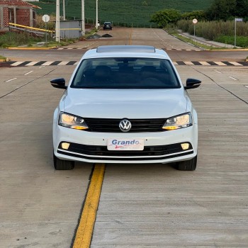 Volkswagen Jetta 1.4 TSi