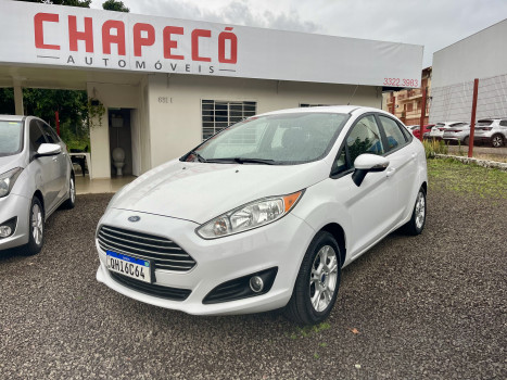 Ford Fiesta Sedan SE 1.6