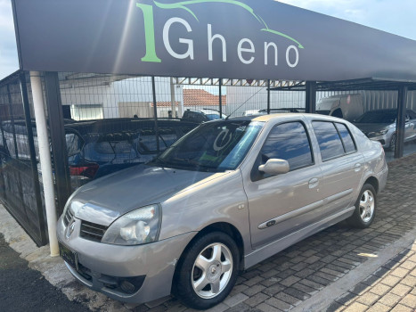 Renault Clio SEDAN 1.6 PRIVILEGI