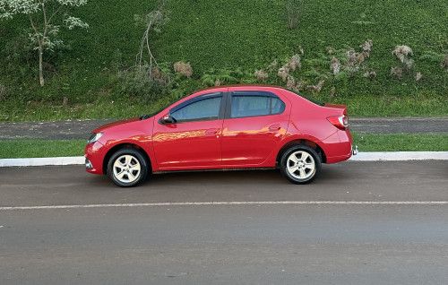 Renault Logan DYNAMIQUE  1.6 CAMBIO MANUAL