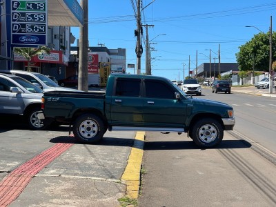 Toyota Hilux Cd Sr5 2.8 Diesel 4x4 Completa 2000