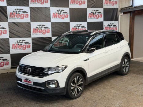 Volkswagen T-Cross HIGHLINE 1.0 250TSI + Teto Solar