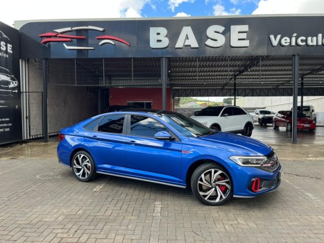 Volkswagen Jetta GLI 350 2.0