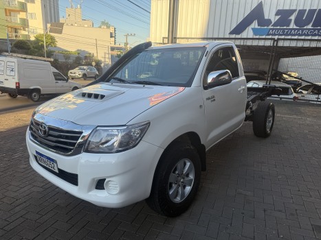 Toyota Hilux 4X4 CS MT