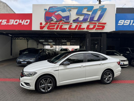 Volkswagen Jetta R-LINE 250 TSI 1.4