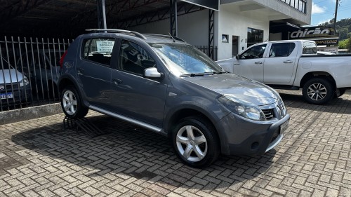 Renault Sandero STEPWAY 1.6