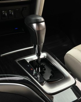 Toyota  hilux sw4 srx diamo. 4x4 2.8 tb die aut.