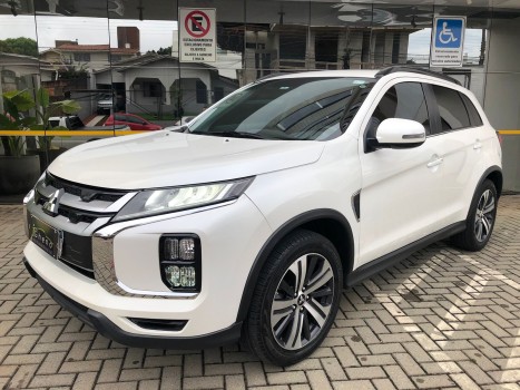 Mitshubishi Outlander OUTLANDER 2.0 MIVEC FLEX SPORT HPE AUTOMÁTICO