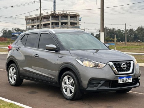 Nissan kicks 1.6 S