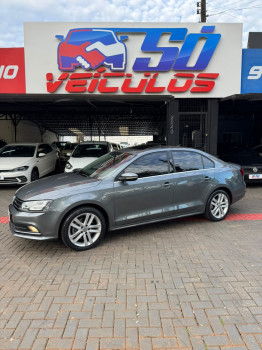 Volkswagen Jetta HIGHLINE 2.0 TSI