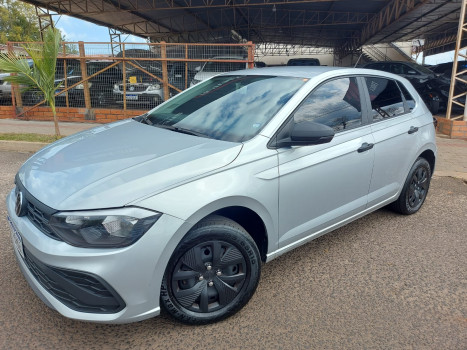 Volkswagen Polo TRACK 1.0 COMPLETO