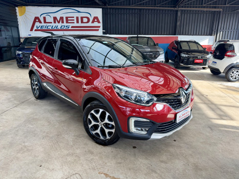 Renault Captur 1.6 Intense Aut