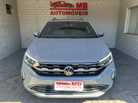 Volkswagen Nivus Highline 200 TSI Aut